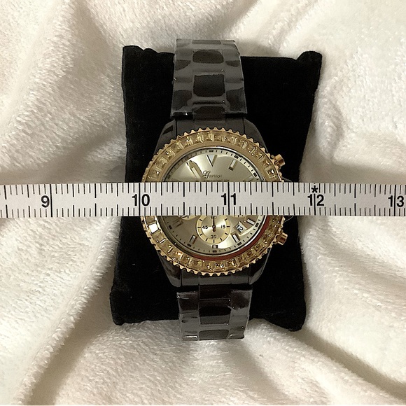 Bold and Beautiful Lustro Stella Genoa Multi-Function Quartz Watch NWT - Picture 5 of 5